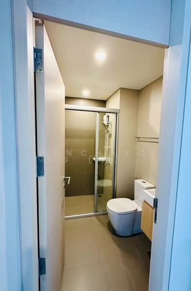 Lumpini Suite Phetchaburi-Makkasan, Bangkok, 1515 Phetchaburi Rd, Makkasan, Ratchathewi, Bangkok, 2 Bedrooms, 40 sqm, Condo For Rent, by Bencharong (Yok) Treerat-a-na-wat, 500394283 - DDproperty.com