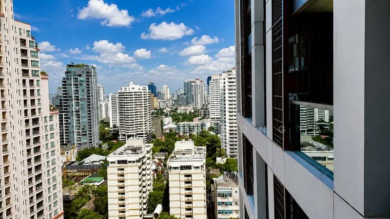 The XXXIX By Sansiri, Bangkok, 300 Soi Sukhumvit 39, Khlong Tan Nua, Watthana, Bangkok, 2 Bedrooms, 82 sqm, Condo For Rent, by Naruemol Wongta, 500394308 - DDproperty.com