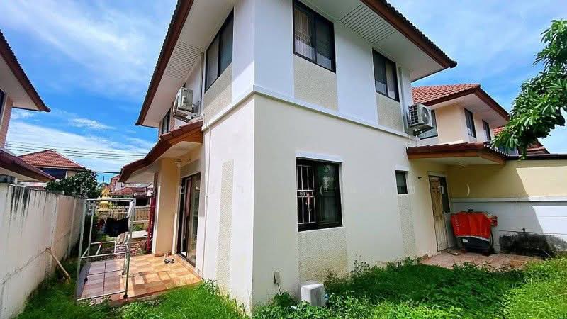 Country Park 3, Chon Buri (Pattaya), ข้าวหลาม, Huai Kapi, Muang Chon Buri, Chon Buri (Pattaya), 3 Bedrooms, 150 sqm, Semi-Detached House (Twin House) For Sale, by คุณณิชชา  (ณิชชา), 500394338 - DDproperty.com