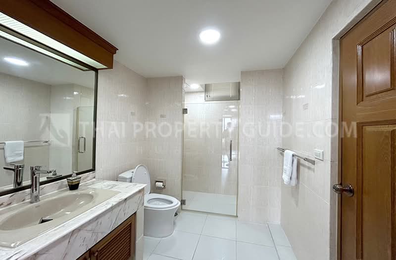 Ruamsuk Condominium : ร่วมสุข คอนโดมิเนียม, กรุงเทพ, 12 ซอยอรรถวี, คลองตัน, คลองเตย, กรุงเทพ, 320 ตร.ม., คอนโด ให้เช่า, โดย Khun Nita, 500394355 - DDproperty.com
