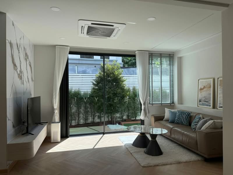 Baan Klang Muang Classe Ekkamai-Ramintra, Bangkok, Sukhonthasawat Road, Lat Phrao, Bangkok, 3 Bedrooms, 250 sqm, Single Detached House For Rent, by Ivy Jang, 500394356 - DDproperty.com