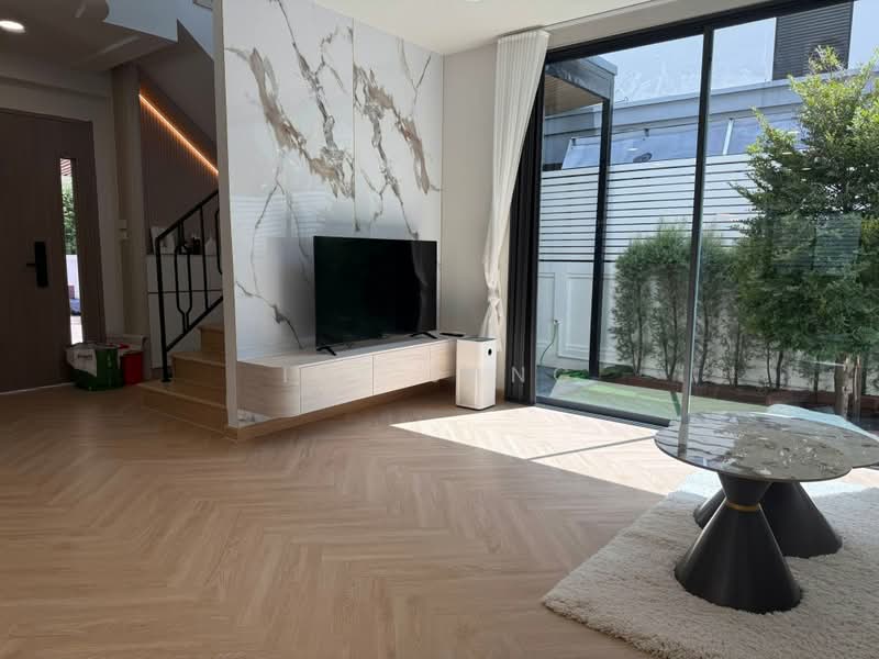 Baan Klang Muang Classe Ekkamai-Ramintra : บ้านกลางเมือง คลาสเซ่ เอกมัย-รามอินทรา, กรุงเทพ, ถนนสุคนธสวัสดิ์, ลาดพร้าว, ลาดพร้าว, กรุงเทพ, 250 ตร.ม., บ้านเดี่ยว ให้เช่า, โดย Ivy Jang, 500394356 - DDproperty.com