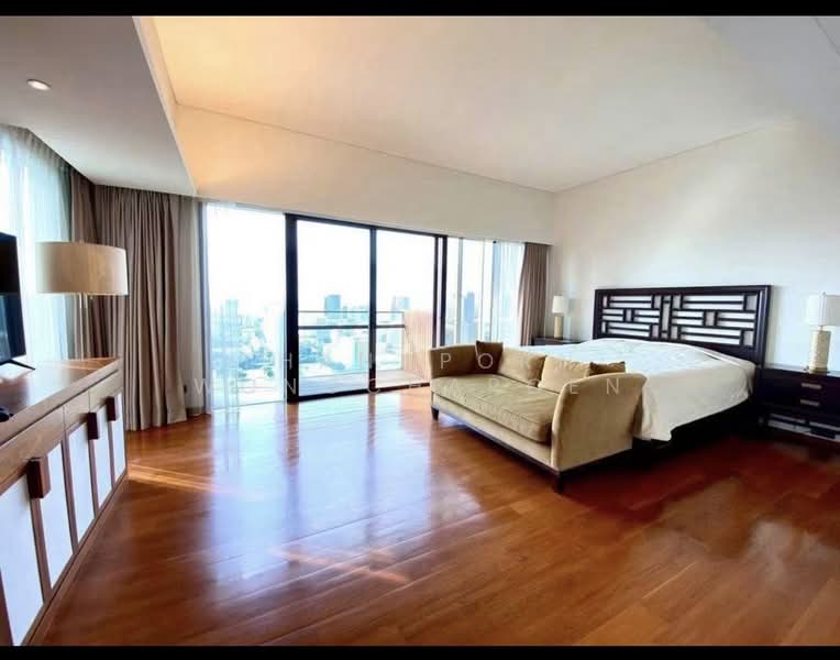 Hansar Rajdamri, Bangkok, 3-250 Soi Mahatlek Luang 2, Lumphini, Pathum Wan, Bangkok, 3 Bedrooms, 400 sqm, Condo For Rent, by Thanaporn Wongcharoen, 500394372 - DDproperty.com