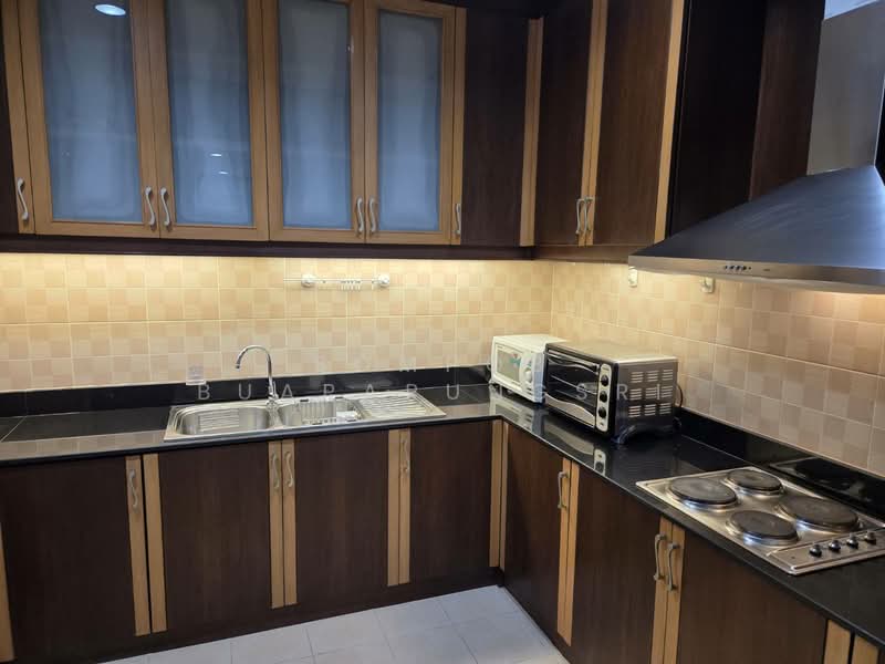 Citi Smart Sukhumvit 18, Bangkok, 366 Soi Sukhumvit 18, Sukhumvit Road, Khlong Toei, Bangkok, 2 Bedrooms, 113 sqm, Condo For Rent, by Sompob Buaparungsri, 500394396 - DDproperty.com