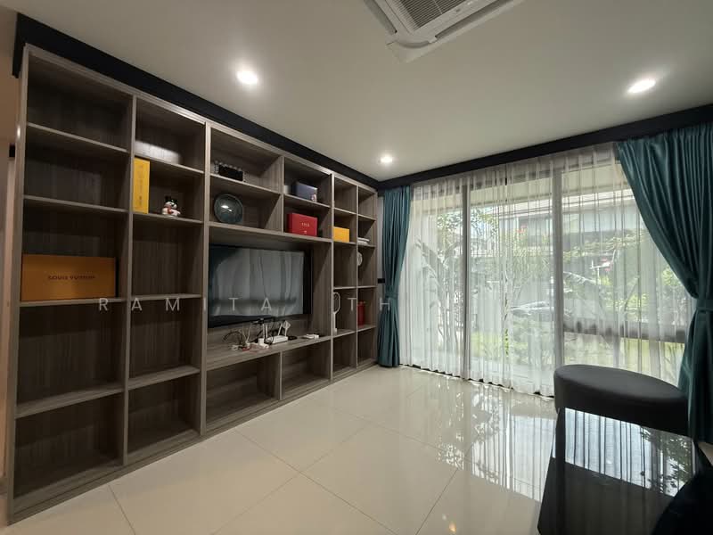 Setthasiri-Krungthep Kreetha 2, Bangkok, Krungthep Kreetha Road, Hua Mak, Bang Kapi, Bangkok, 4 Bedrooms, 250 sqm, Single Detached House For Rent, by Ramita  Theptham, 500394402 - DDproperty.com