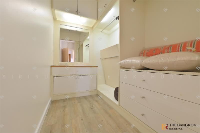 The Issara Ladprao, Bangkok, 296 Ladpao Road, Jom Phon, Chatuchak, Bangkok, 3 Bedrooms, 138 sqm, Condo For Sale, by Sirirut Havee Akehurst, 500394441 - DDproperty.com
