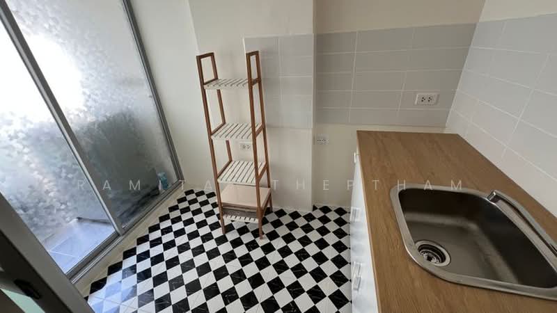 Lumpini Ville Cultural Center, Bangkok, Prachautid Road, Samsen Nok, Huai Khwang, Bangkok, 1 Bedroom, 32 sqm, Condo For Rent, by Ramita  Theptham, 500394467 - DDproperty.com