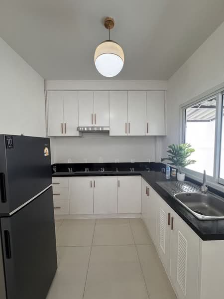 หมู่บ้านเรือนภิษา, Chon Buri (Pattaya), เมืองพัทยา, Nong Pru, Bang Lamung (Pattaya), Chon Buri (Pattaya), 3 Bedrooms, 318 sqm, Single Detached House For Sale, by อาทิตยา จินตะเหวก, 500394495 - DDproperty.com