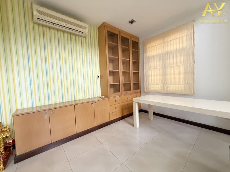 หมู่บ้านชลัฐฐา ซอยศรีนครินทร์ 24, Bangkok, ศรีนครินทร์, Suan Luang, Bangkok, 4 Bedrooms, 274 sqm, Single Detached House For Sale, by ณัฎฐ์ ยศขุน, 500394508 - DDproperty.com