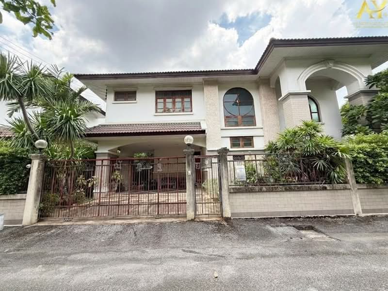 หมู่บ้านชลัฐฐา ซอยศรีนครินทร์ 24, Bangkok, ศรีนครินทร์, Suan Luang, Bangkok, 4 Bedrooms, 274 sqm, Single Detached House For Sale, by ณัฎฐ์ ยศขุน, 500394508 - DDproperty.com