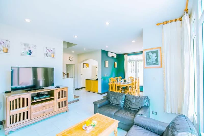 undefined, Chon Buri (Pattaya), Nong Pru, Bang Lamung (Pattaya), Chon Buri (Pattaya), 4 Bedrooms, 182 sqm, Villa For Rent, by Patchara Srisak, 500394597 - DDproperty.com