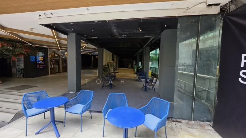 พื้นที่ให้เช่า บลูชิพส์ ทองหล่อ สุขุมวิท : Space for rent in Blue Chips Thonglor, Sukhumvit, Bangkok, Khlong Tan Nua, Watthana, Bangkok, , 245 sqm, Retail Space For Rent, by TOAH T., 500394621 - DDproperty.com
