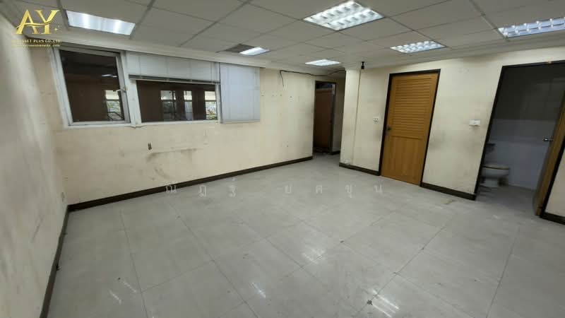 home office 5 ชั้น พระราม9 ซอย7 อยู่ในซอย อสมท. (ซอยทวีมิตร13), กรุงเทพ, ห้วยขวาง, กรุงเทพ, 500 ตร.ม., บ้านแฝด ขาย, โดย ณัฎฐ์ ยศขุน, 500394644 - DDproperty.com