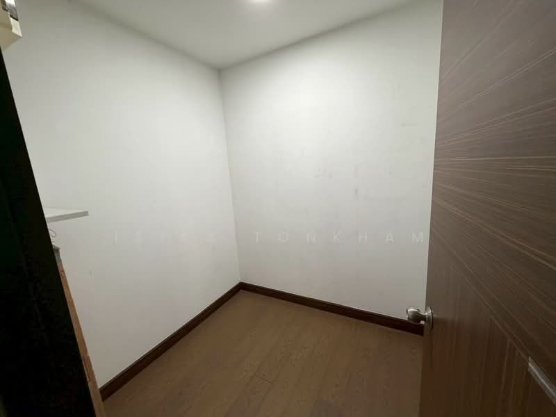 The Avenue Sukumvit 61, Bangkok, Sukhumvit 61, Khlong Tan Nua, Watthana, Bangkok, 3 Bedrooms, 190 sqm, Condo For Rent, by Isika Tonkham, 500394680 - DDproperty.com