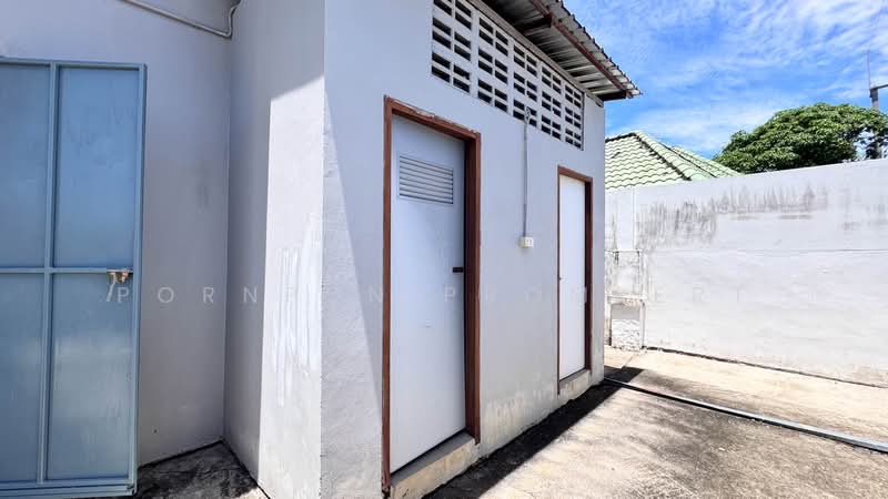 Warehouse with Office for Rent | Pattaya, Chonburi, Chon Buri (Pattaya), Nong Pru, Bang Lamung (Pattaya), Chon Buri (Pattaya), , 300 sqm, Warehouse/Factory For Rent, by Pornpun Promlert, 500394733 - DDproperty.com