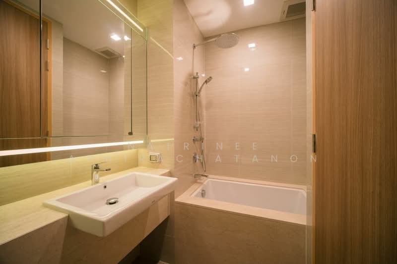 Noble BE33, Bangkok, 19 Soi Sukhumvit 33, Khlong Tan Nua, Watthana, Bangkok, 1 Bedroom, 41 sqm, Condo For Rent, by Natrinee Aphirachatanon, 500394770 - DDproperty.com