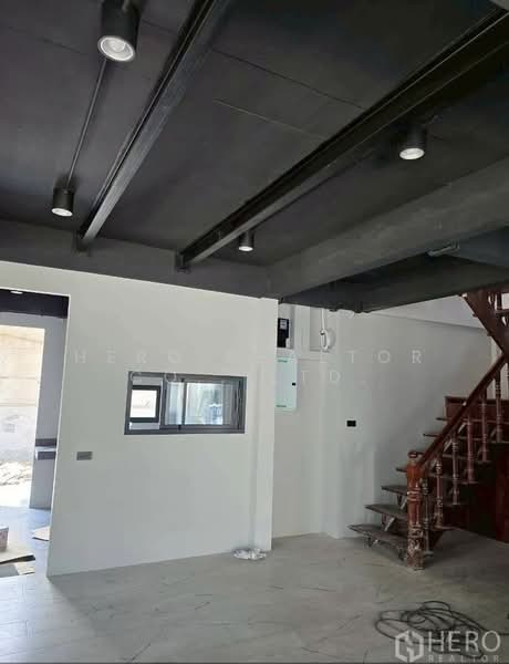 ให้เช่า บ้านเดี่ยว 2 ชั้น ปรับปรุงใหม่ ใกล้ BTS ปุณณวิถี HRE00993, กรุงเทพ, บางจาก, พระโขนง, กรุงเทพ, 240 ตร.ม., ตึกแถว-อาคารพาณิชย์ ให้เช่า, โดย Hero Realtor Co., Ltd., 500394890 - DDproperty.com