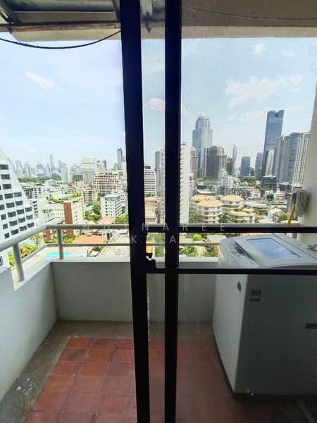 Saranjai Mansion, Bangkok, Soi Sukhumvit 6, Khlong Toei, Bangkok, Studio, 35 sqm, Condo For Rent, by Nutnaree Nakkaew, 500394891 - DDproperty.com