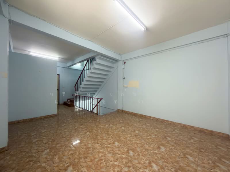 ตึกแถว 3.5 ชั้น ซอย จอมทอง 14 - เทอดไท 33, Bangkok, Bangko, Chom Thong, Bangkok, , 240 sqm, Shophouse For Sale, by บริษัท เอชแอล แอสเซท จำกัด, 500394892 - DDproperty.com
