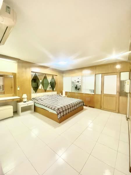 Rin House Condo : รินเฮ้าส์ คอนโดมิเนียม, กรุงเทพ, ถนน สุขุมวิท39, คลองตันเหนือ, วัฒนา, กรุงเทพ, 50 ตร.ม., คอนโด ให้เช่า, โดย Nutnaree Nakkaew, 500394918 - DDproperty.com