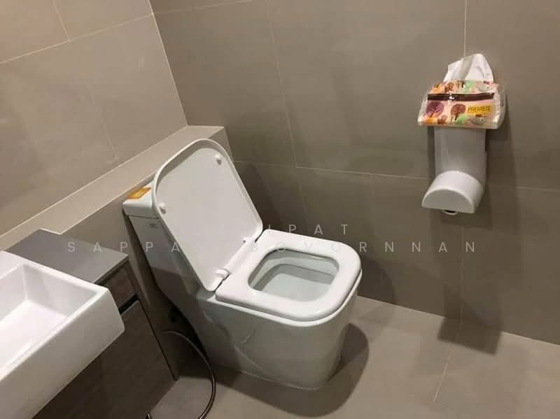 Quinn Ratchada 17, Bangkok, 454 456 Soi Inthara Mari 45, Din Daeng, Bangkok, 1 Bedroom, 35 sqm, Condo For Rent, by Lalipat Sappayabovornnan, 500394947 - DDproperty.com