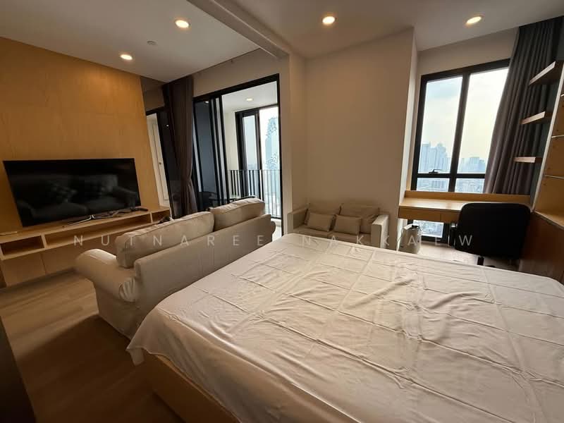 ASHTON Chula-Silom, Bangkok, Rama 4 Road, Si Phraya, Bang Rak, Bangkok, 1 Bedroom, 34 sqm, Condo For Rent, by Nutnaree Nakkaew, 500394962 - DDproperty.com
