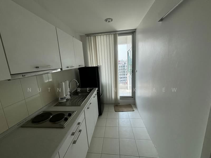 Life @ Ratchada-Suthisan, Bangkok, Ratchadapisek Road, Samsen Nok, Huai Khwang, Bangkok, 1 Bedroom, 45 sqm, Condo For Rent, by Nutnaree Nakkaew, 500394985 - DDproperty.com