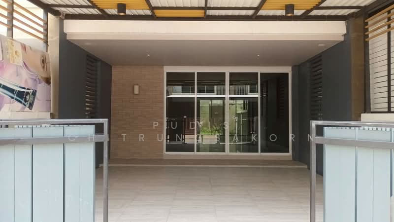 3-Storey Townhome with Rooftop for Rent – MRT Lat Phrao, Ratchada, Bangkok, Jom Phon, Chatuchak, Bangkok, , 197 sqm, Shophouse For Rent, by Pudis Chitrungsakorn, 500395028 - DDproperty.com