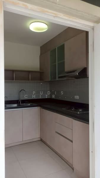 ทาวน์โฮม 3 ชั้น + ดาดฟ้า ให้เช่า MRT ลาดพร้าว – รัชดา, กรุงเทพ, จอมพล, จตุจักร, กรุงเทพ, 197 ตร.ม., ตึกแถว-อาคารพาณิชย์ ให้เช่า, โดย Pudis Chitrungsakorn, 500395028 - DDproperty.com