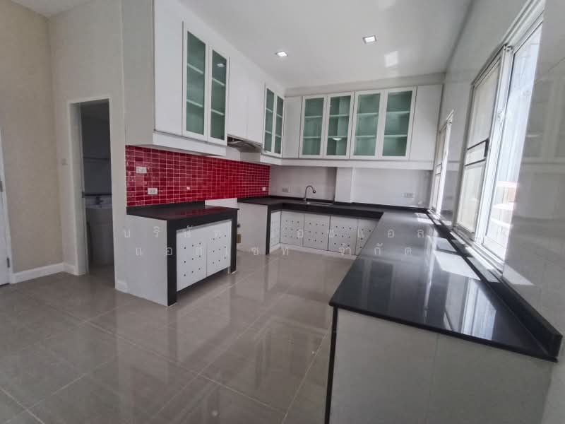 ลัดดาวิลล์ ไพรเวท บ้านกล้วย - ไทรน้อย, Nonthaburi, Phimonrat, Bang Bua Thong, Nonthaburi, 3 Bedrooms, 180 sqm, Single Detached House For Sale, by บริษัท เอชแอล แอสเซท จำกัด, 500395039 - DDproperty.com
