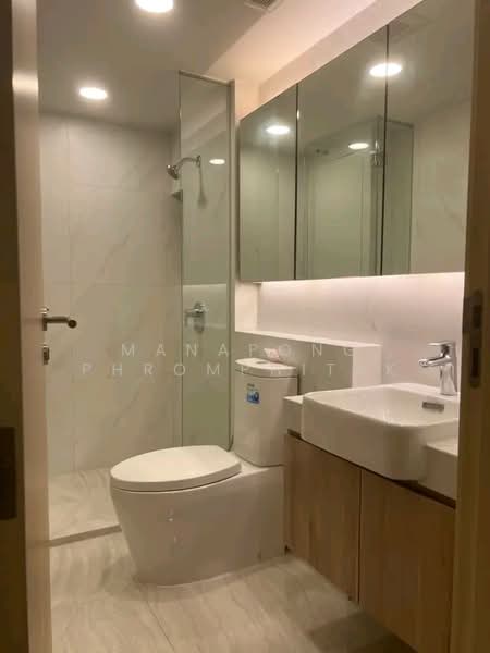 Walden Asoke, Bangkok, 120 12 Sukhumvit Road, Khlongtoei Nua, Watthana, Bangkok, 2 Bedrooms, 37 sqm, Condo For Rent, by Manapong Phromphitak, 500395094 - DDproperty.com