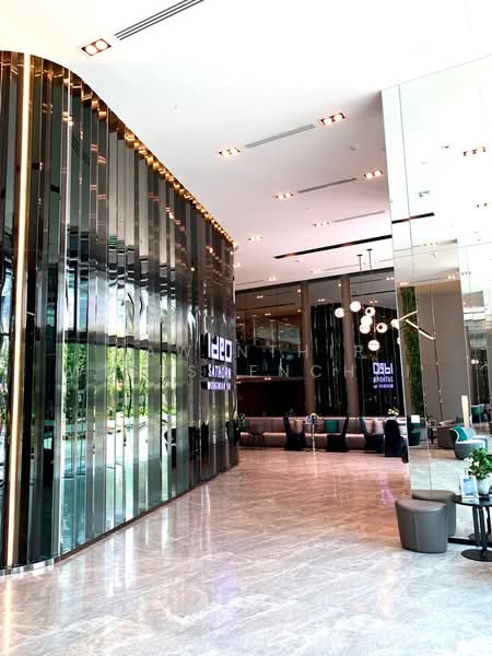 IDEO Sathorn-Wongwian Yai, Bangkok, 219 Soi Krung Thonburi 1, Khlong Ton Sai, Khlong San, Bangkok, 1 Bedroom, 36 sqm, Condo For Rent, by Kawinthip Wisesdenchai, 500395111 - DDproperty.com