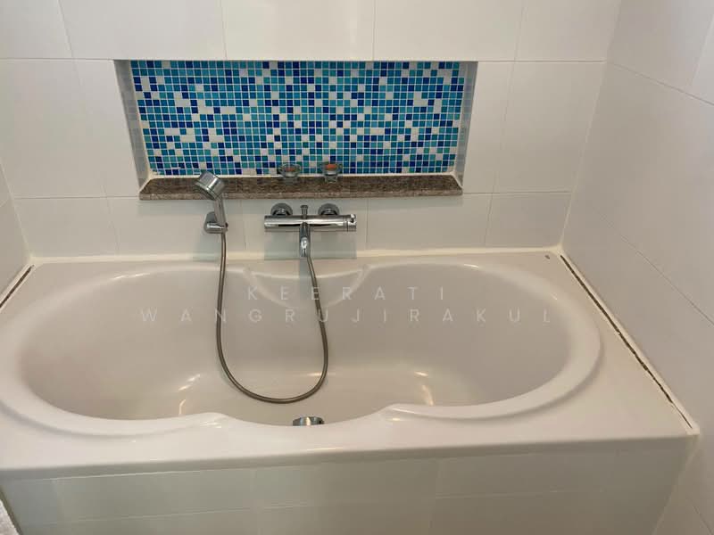 Residence Sukhumvit 52, Bangkok, Soi SuKhumvit 52, Bang Chak, Phra Khanong, Bangkok, 3 Bedrooms, 99 sqm, Condo For Rent, by Keerati Wangrujirakul, 500395131 - DDproperty.com