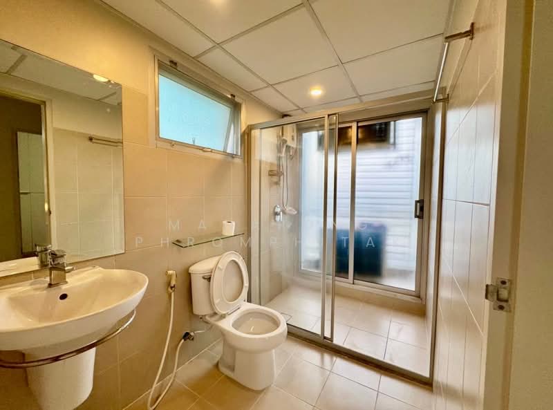 Supalai Park Ekkamai-Thonglor, Bangkok, Petchaburi Road, Bang Kapi, Huai Khwang, Bangkok, 2 Bedrooms, 82 sqm, Condo For Sale, by Manapong Phromphitak, 500395154 - DDproperty.com
