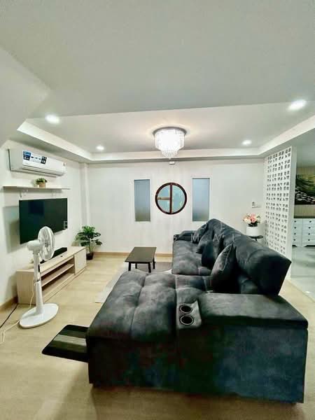 Luxury Pool Villa for Rent near Lanna International School,Rental Price: 40,000 THB / moth No.14P033, Chiang Mai, San Phak Wan, Hang Dong, Chiang Mai, 4 Bedrooms, 150 sqm, Single Detached House For Rent, by Baandeedee Chiangmai, 500395183 - DDproperty.com