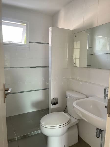 Mantana Kalapapruk-Wongwaen, Bangkok, 379 Kanchanaphisek Road, Lak Song, Bang Khae, Bangkok, 3 Bedrooms, 204 sqm, Single Detached House For Sale, by Manapong Phromphitak, 500395197 - DDproperty.com