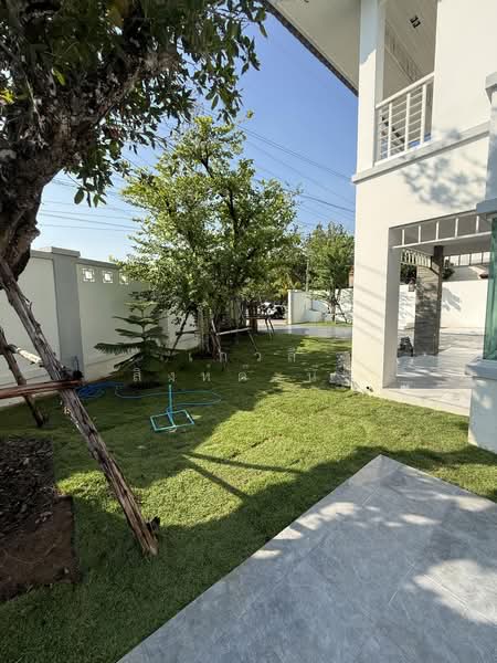 Sena Village Rangsit-Tiwanon, Pathum Thani, Bangbuathong-Bangpoon Road, Bang Phun, Muang Pathum Thani, Pathum Thani, 5 Bedrooms, 300 sqm, Single Detached House For Sale, by เกวลี สิงห์ต๊ะน๊ะ, 500395219 - DDproperty.com