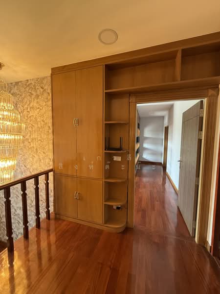 Sena Village Rangsit-Tiwanon, Pathum Thani, Bangbuathong-Bangpoon Road, Bang Phun, Muang Pathum Thani, Pathum Thani, 5 Bedrooms, 300 sqm, Single Detached House For Sale, by เกวลี สิงห์ต๊ะน๊ะ, 500395219 - DDproperty.com