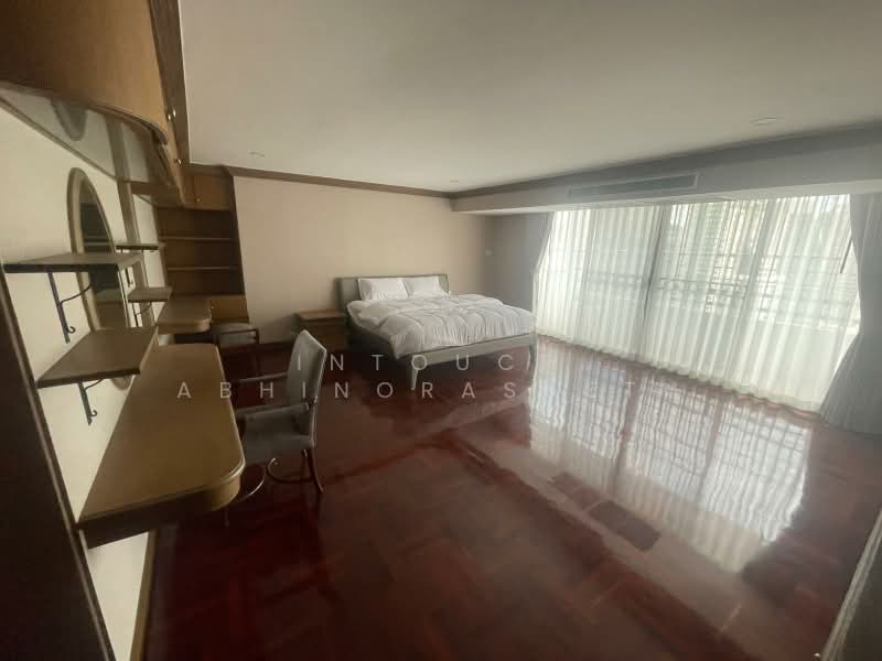 Wattana Heights, Bangkok, Sukhumvit Road, Khlongtoei Nua, Watthana, Bangkok, 3 Bedrooms, 320 sqm, Condo For Rent, by Intouch Abhinorasaeth, 500395253 - DDproperty.com