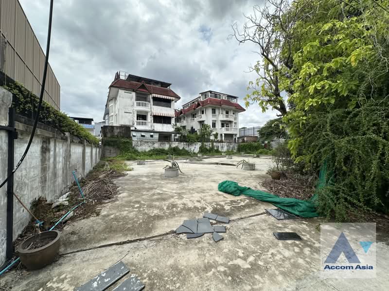 เจ้าของขาย ขายที่ดินสวย หน้ากว้าง สุขุมวิท 71 ปรีดีย์ 14 (AA46402), กรุงเทพ, คลองตันเหนือ, วัฒนา, กรุงเทพ, 536 ตร.ม., ที่ดิน ขาย, โดย Accom Asia, 500395283 - DDproperty.com