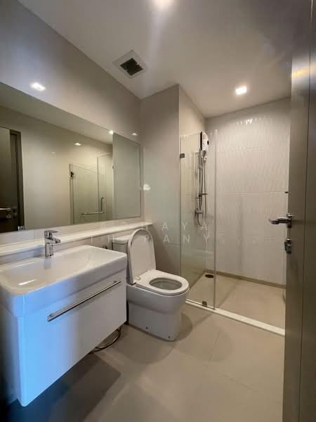 Life Asoke Hype, Bangkok, 339 Chaturathit Rd, Makkasan, Ratchathewi, Bangkok, 1 Bedroom, 35 sqm, Condo For Rent, by Achaya Nithipanyawong, 500395356 - DDproperty.com