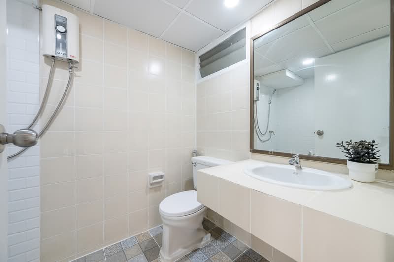 Thana Place Condominium, Bangkok, Soi Lat Phrao 71, Lat Phrao, Bangkok, 2 Bedrooms, 43 sqm, Condo For Sale, by Sutep Rodduaybun, 500395413 - DDproperty.com