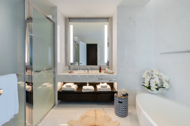 Four Seasons Private Residences : โฟร์ ซีซั่นส์ ไพรเวท เรสสิเด้นซ์, กรุงเทพ, 300 ถนนเจริญกรุง, ยานนาวา, สาทร, กรุงเทพ, 138 ตร.ม., คอนโด ขาย, โดย Knight Frank Chartered (Thailand) Co.,Ltd, 500395414 - DDproperty.com