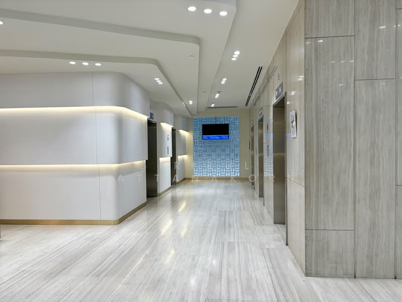Premium Renovated Office, 680B/sqm, 100m to BTS Sala Daeng or 400 m to MRT Silom, Bangkok, Silom, Bang Rak, Bangkok, , 140 sqm, Office Space For Rent, by Sirikul Wattanakorn, 500395420 - DDproperty.com