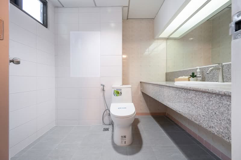 Rattanakosin Island, Bangkok, Soi Lao Lada, Arun Amarin, Bangkok Noi, Bangkok, 1 Bedroom, 33 sqm, Condo For Sale, by Sutep Rodduaybun, 500395429 - DDproperty.com