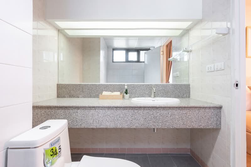 Rattanakosin Island, Bangkok, Soi Lao Lada, Arun Amarin, Bangkok Noi, Bangkok, 1 Bedroom, 33 sqm, Condo For Sale, by Sutep Rodduaybun, 500395429 - DDproperty.com