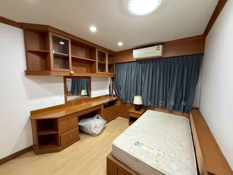 Townhome for Rent – Ari / Ratchakru, Bangkok, Phaya Thai, Bangkok, 5 Bedrooms, 400 sqm, Townhouse For Rent, by Pudis Chitrungsakorn, 500395442 - DDproperty.com