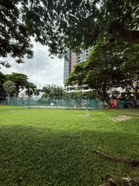 Vista Garden, Bangkok, 53 Saeng Thip Alley, Phra Kanong Nua, Watthana, Bangkok, 1 Bedroom, 50 sqm, Condo For Rent, by Sataporn Jalao, 500395448 - DDproperty.com