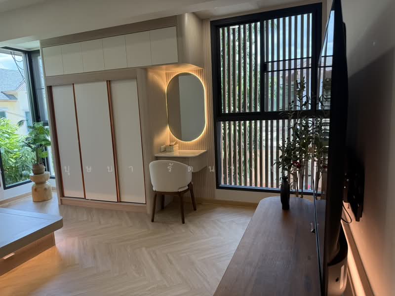 Baan Suan Prinsiri, Bangkok, Khlong Kum, Bueng Kum, Bangkok, 3 Bedrooms, 240 sqm, Single Detached House For Rent, by บุษบา รัตนวงษ์ชัย, 500395480 - DDproperty.com