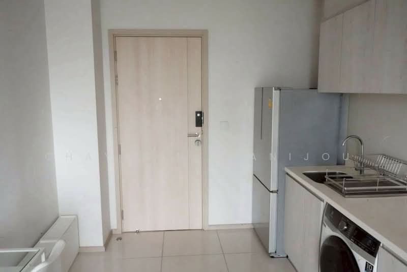 Life One Wireless, Bangkok, 1 Wireless Road, Lumphini, Pathum Wan, Bangkok, 2 Bedrooms, 45 sqm, Condo For Rent, by Chayanin Khanijou, 500395523 - DDproperty.com